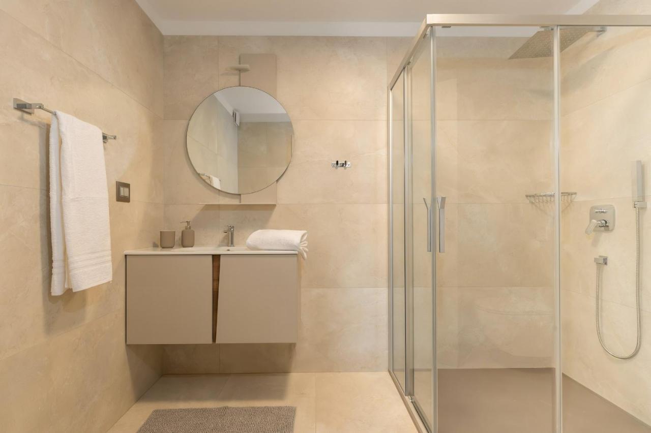 Luxury Villa Santa Cruz With Xl Pool And Jacuzzi Potpićan Exterior foto
