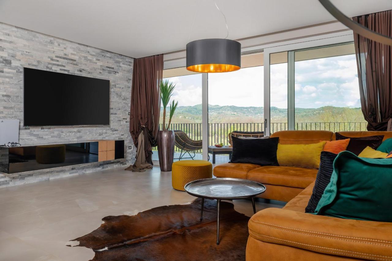 Luxury Villa Santa Cruz With Xl Pool And Jacuzzi Potpićan Exterior foto